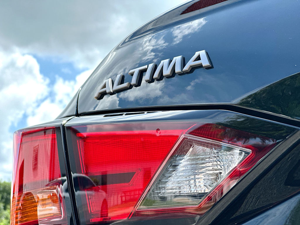 Thumbnail: 2025 Nissan Altima - 25