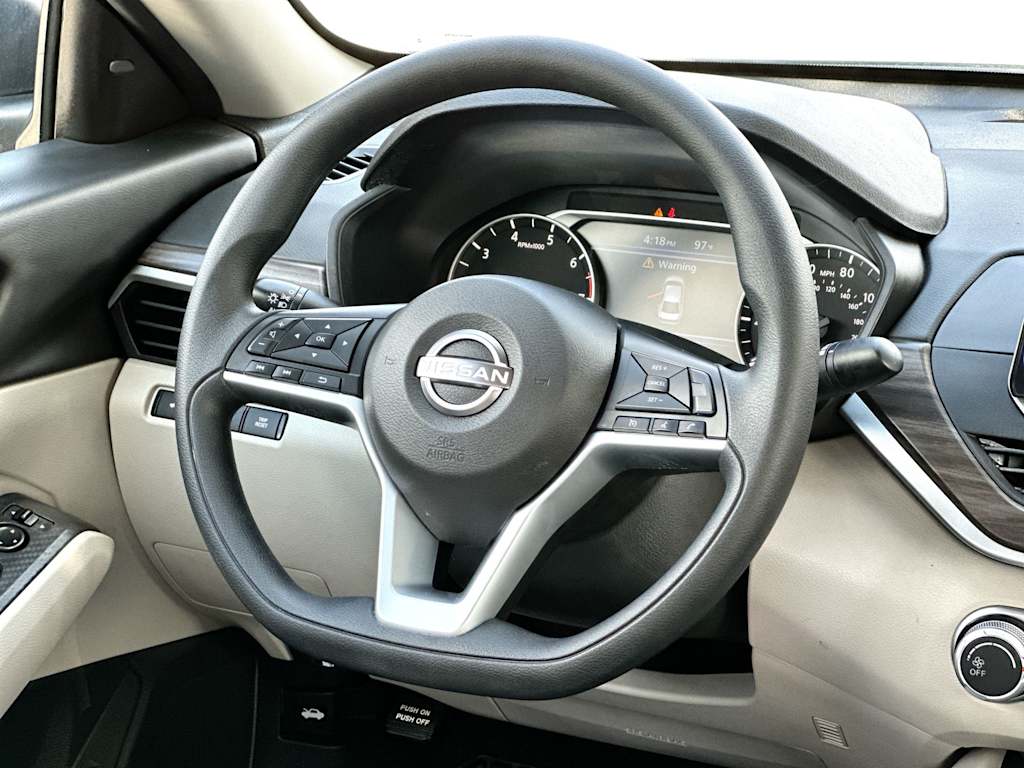 Thumbnail: 2025 Nissan Altima - 11