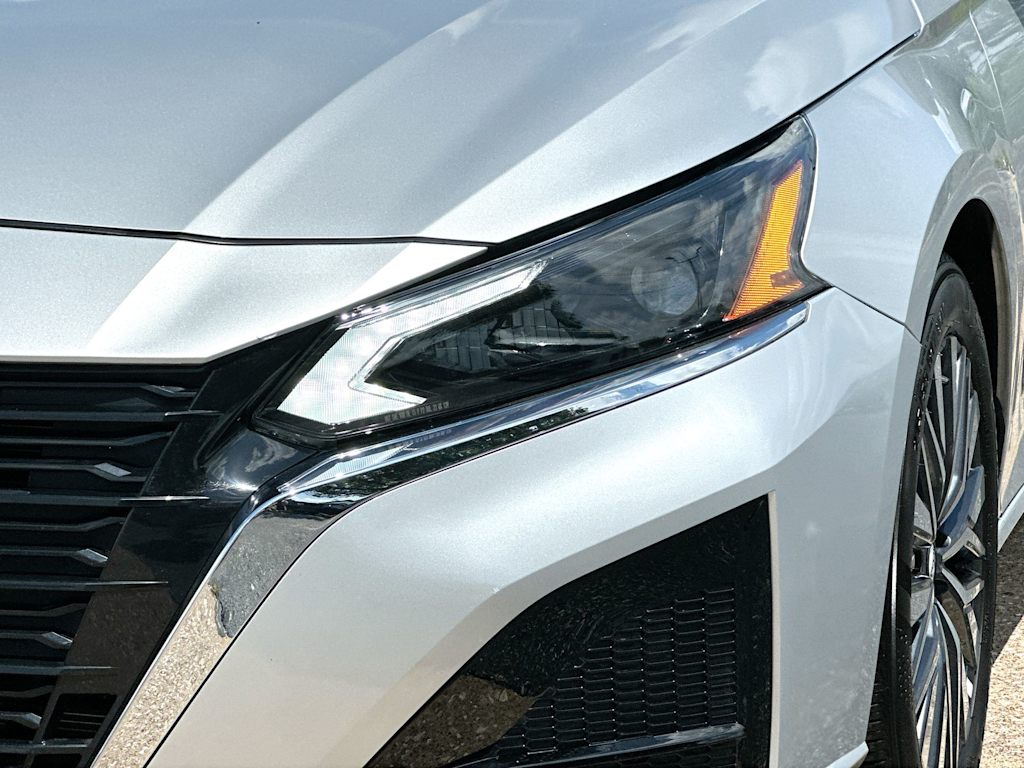 Thumbnail: 2026 Nissan Altima - 26