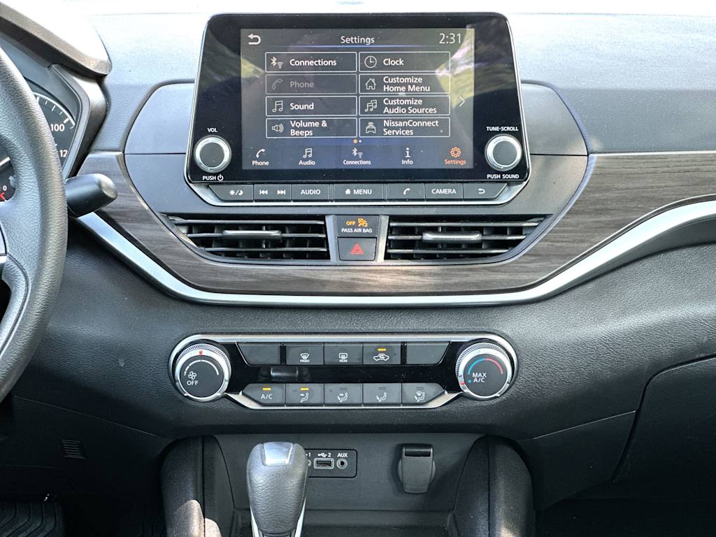 Thumbnail: 2025 Nissan Altima - 27