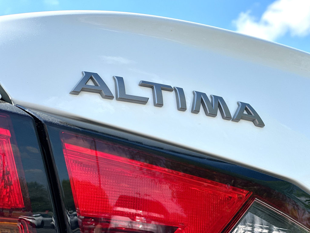 Thumbnail: 2025 Nissan Altima - 7