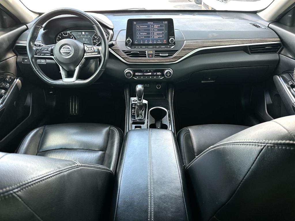 Thumbnail: 2020 Nissan Altima - 9
