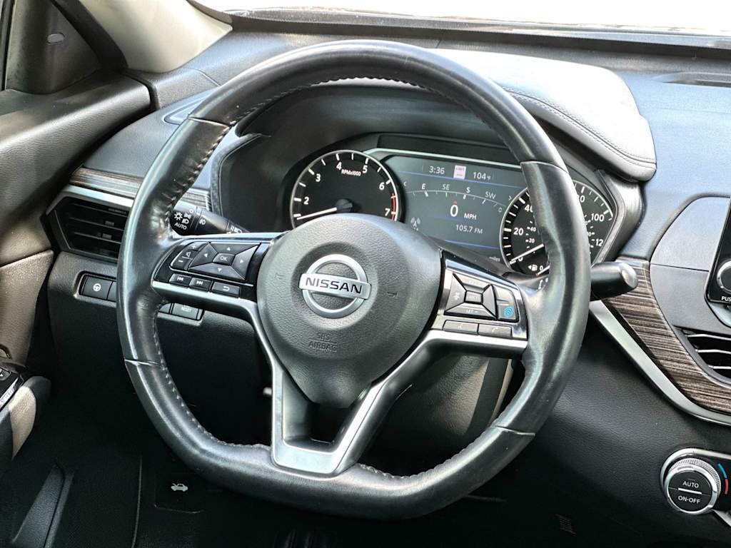 Thumbnail: 2020 Nissan Altima - 12