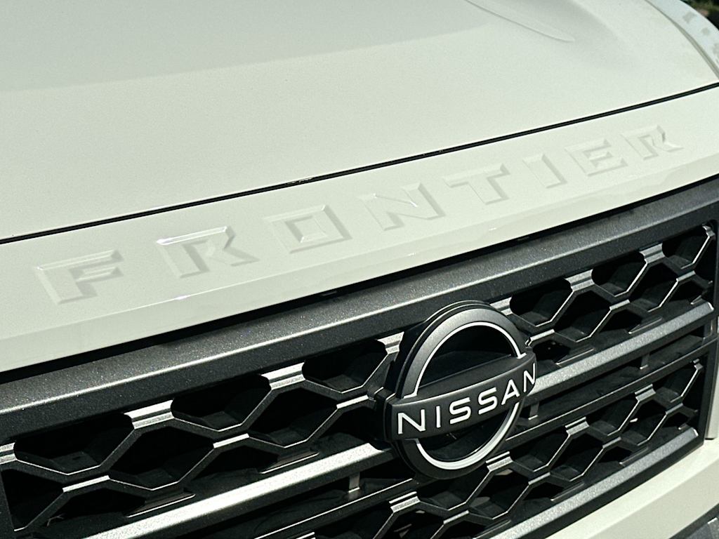 Thumbnail: 2024 Nissan Frontier - 23