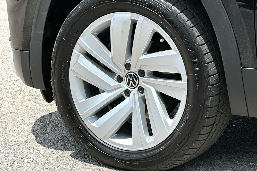 Thumbnail: 2021 Volkswagen Atlas - 8