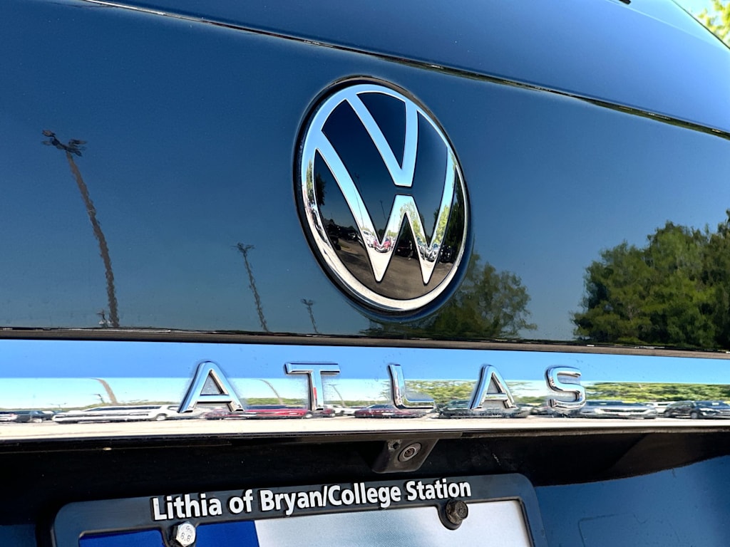 Thumbnail: 2022 Volkswagen Atlas - 7