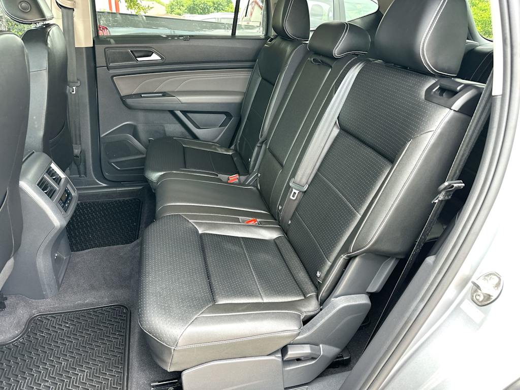 Thumbnail: 2023 Volkswagen Atlas - 11