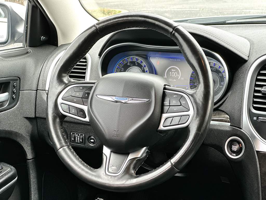 Thumbnail: 2021 Chrysler 300 - 12