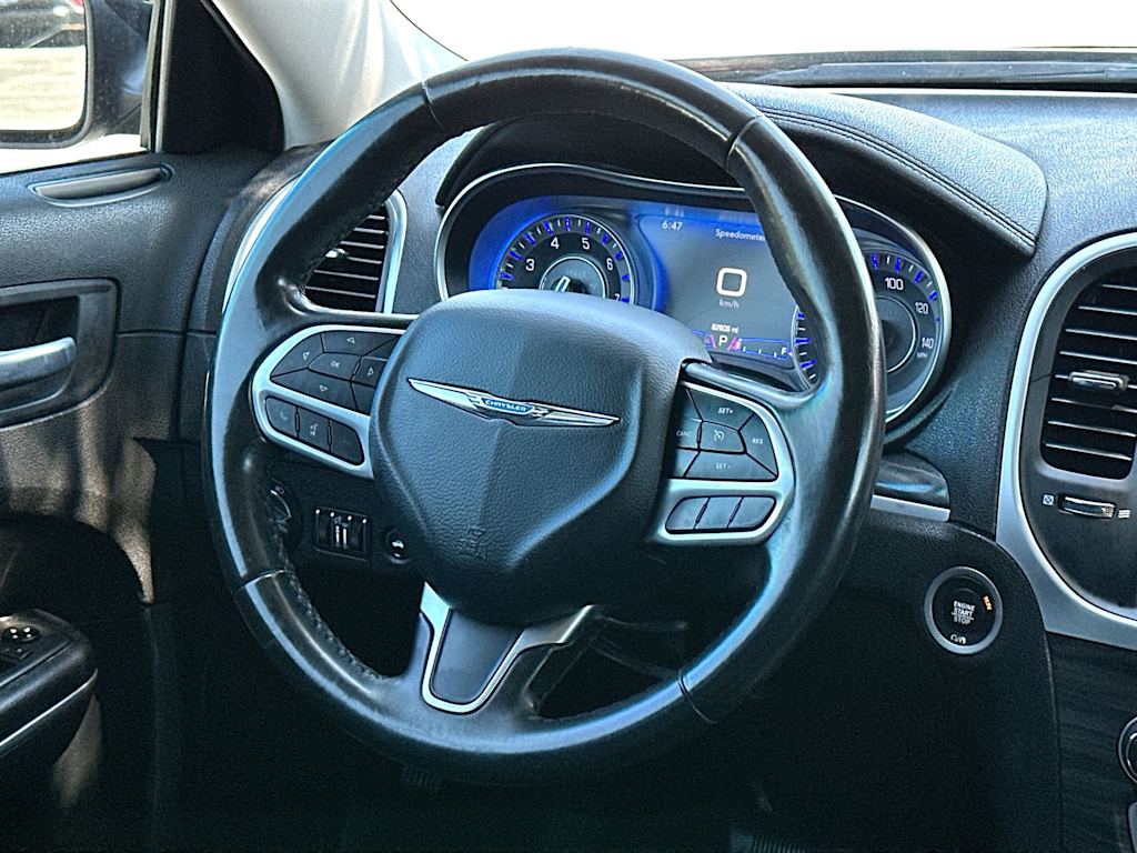 Thumbnail: 2020 Chrysler 300 - 11
