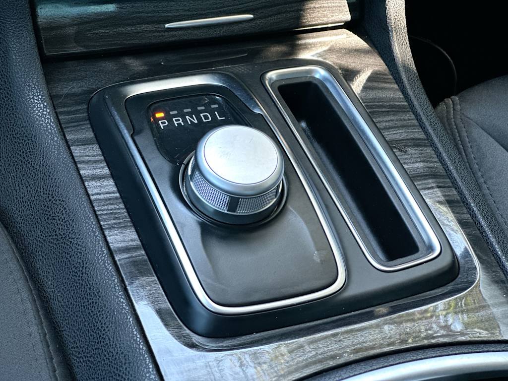 Thumbnail: 2020 Chrysler 300 - 13