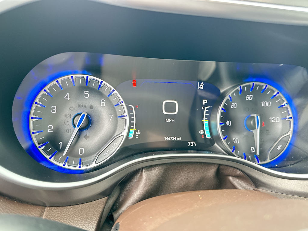 Thumbnail: 2017 Chrysler Pacifica - 14