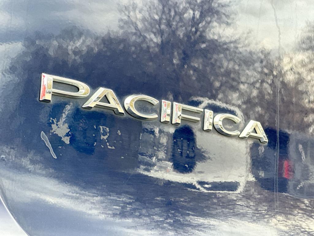Thumbnail: 2017 Chrysler Pacifica - 7