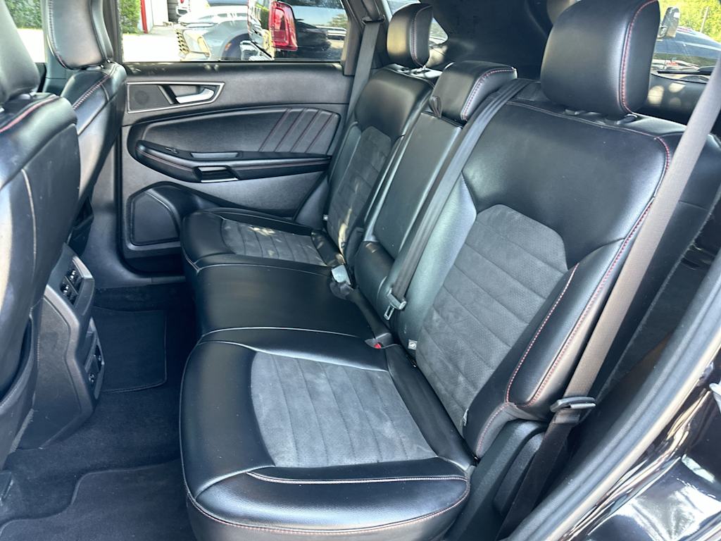 Thumbnail: 2022 Ford Edge - 11