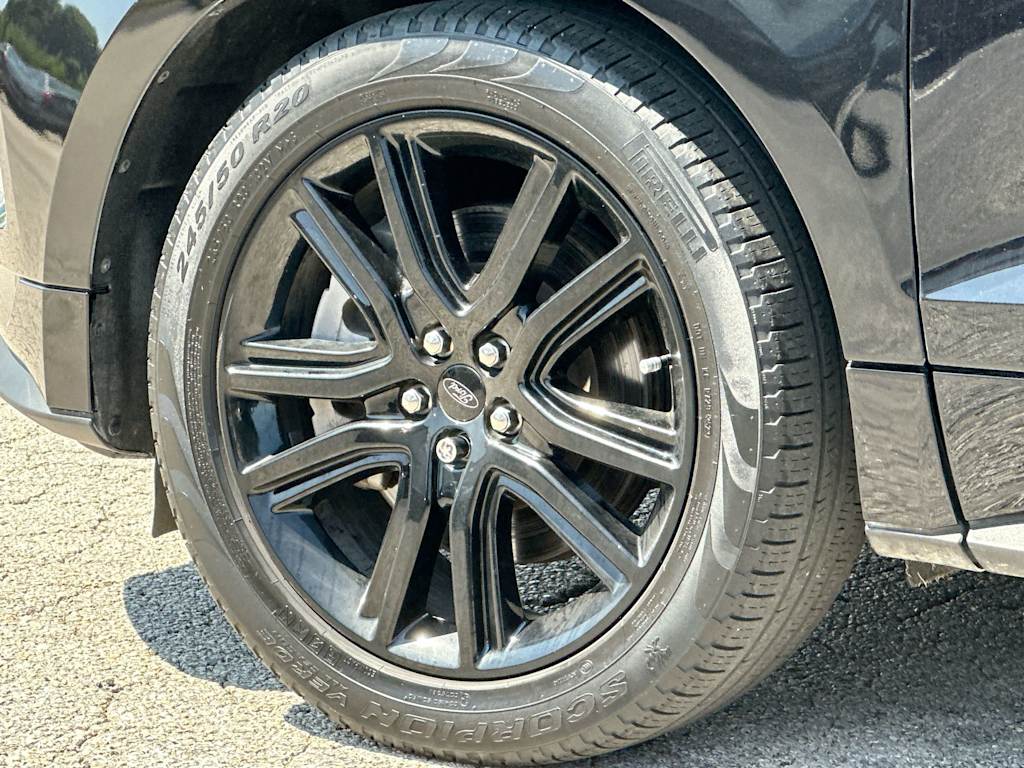 Thumbnail: 2022 Ford Edge - 8