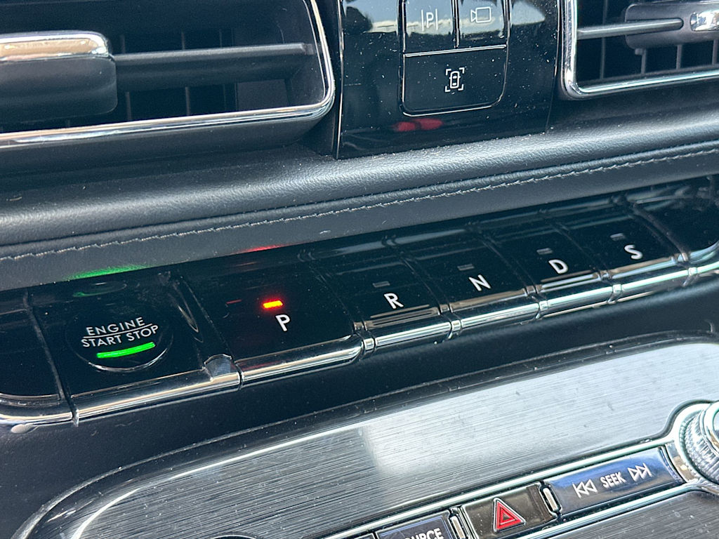 Thumbnail: 2022 Lincoln Nautilus - 28