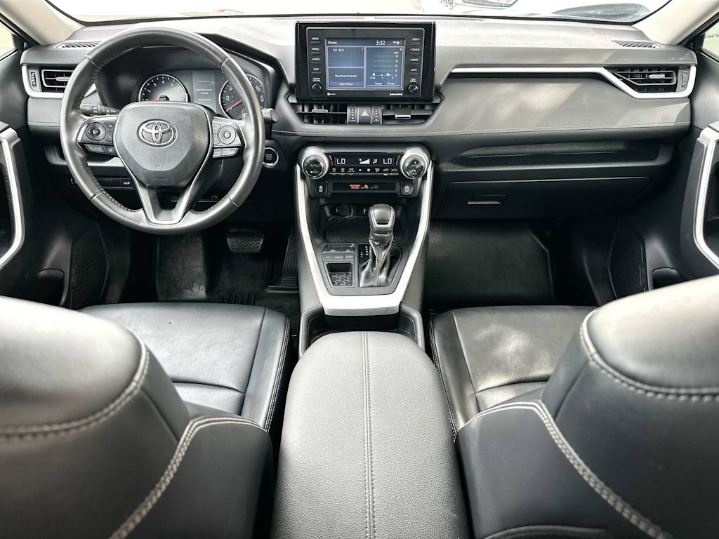 Thumbnail: 2020 Toyota RAV4 - 9