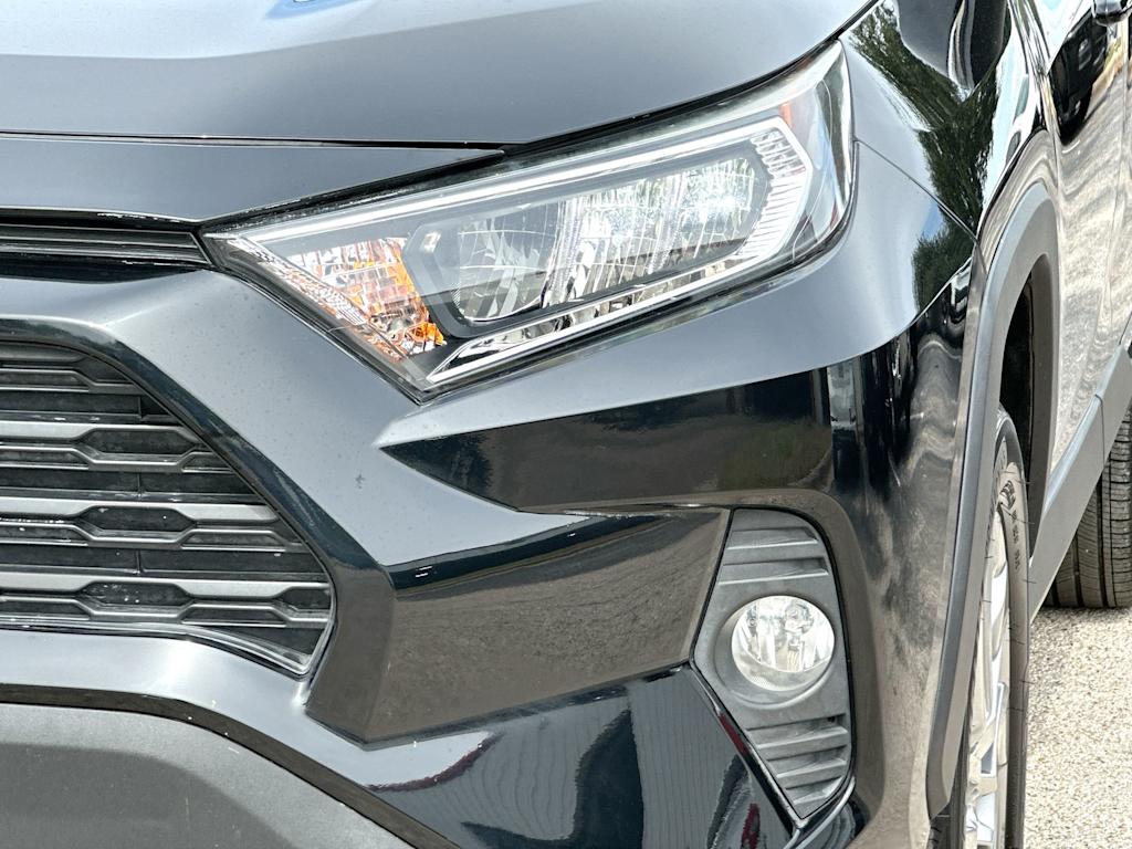 Thumbnail: 2020 Toyota RAV4 - 27