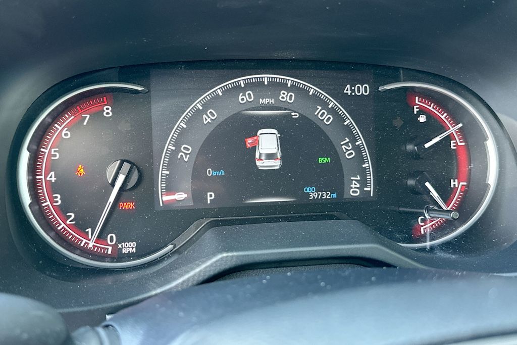 Thumbnail: 2023 Toyota RAV4 - 15