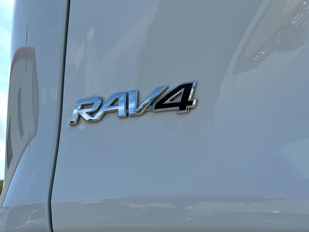 Thumbnail: 2025 Toyota RAV4 - 7