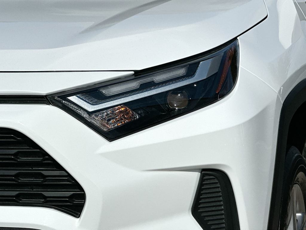 Thumbnail: 2025 Toyota RAV4 - 27