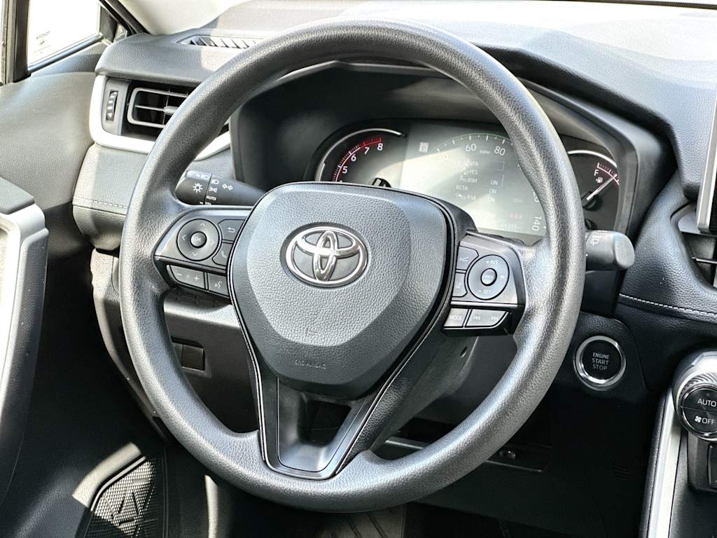 Thumbnail: 2025 Toyota RAV4 - 12
