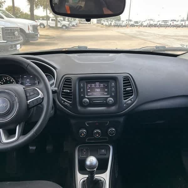 Thumbnail: 2018 Jeep Compass - 2