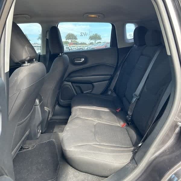 Thumbnail: 2018 Jeep Compass - 13