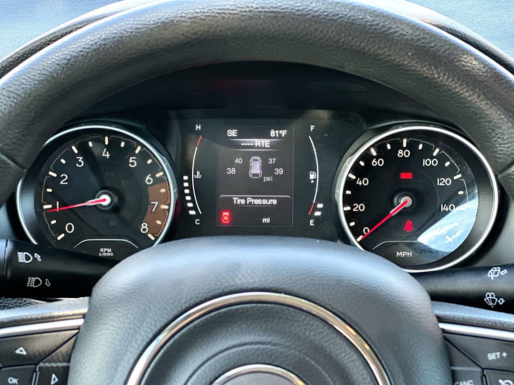 Thumbnail: 2019 Jeep Compass - 15