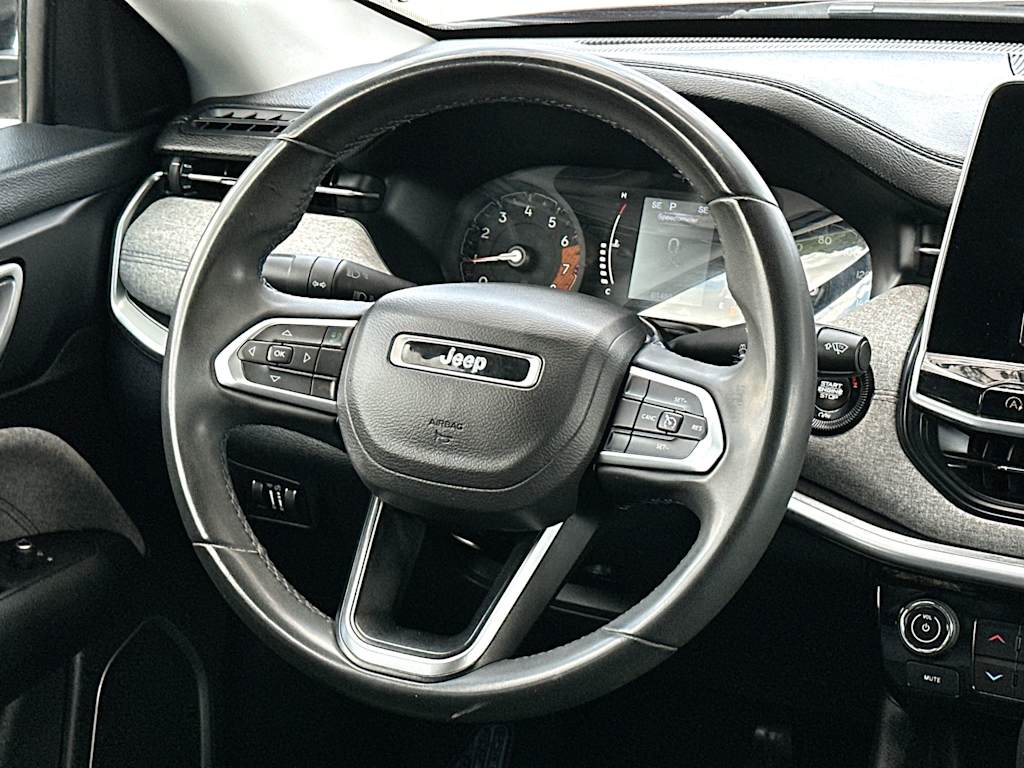 Thumbnail: 2022 Jeep Compass - 12