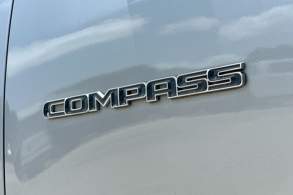Thumbnail: 2018 Jeep Compass - 7