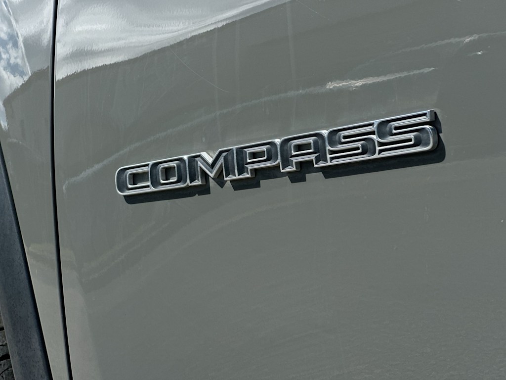 Thumbnail: 2023 Jeep Compass - 7