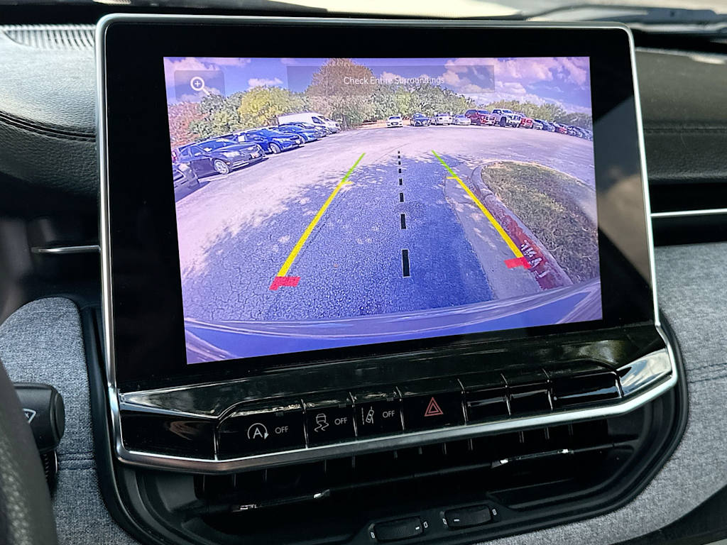 Thumbnail: 2023 Jeep Compass - 13