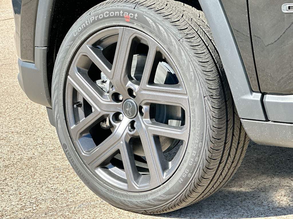 Thumbnail: 2026 Jeep Compass - 8