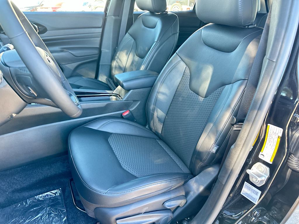 Thumbnail: 2026 Jeep Compass - 10