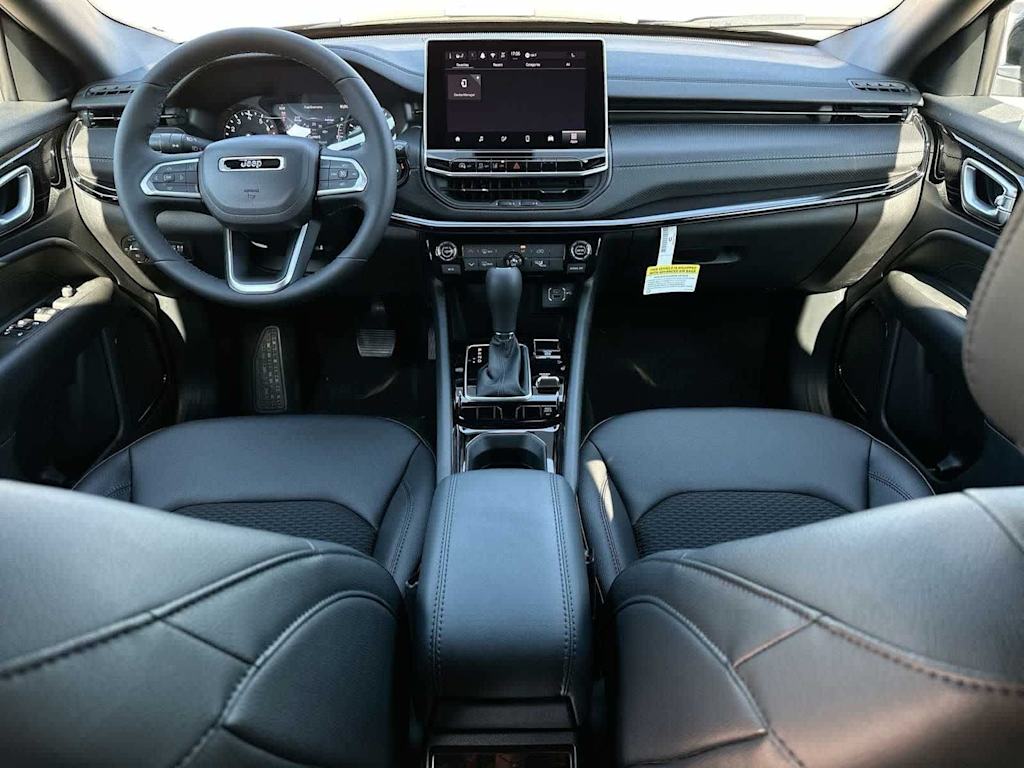 Thumbnail: 2026 Jeep Compass - 9