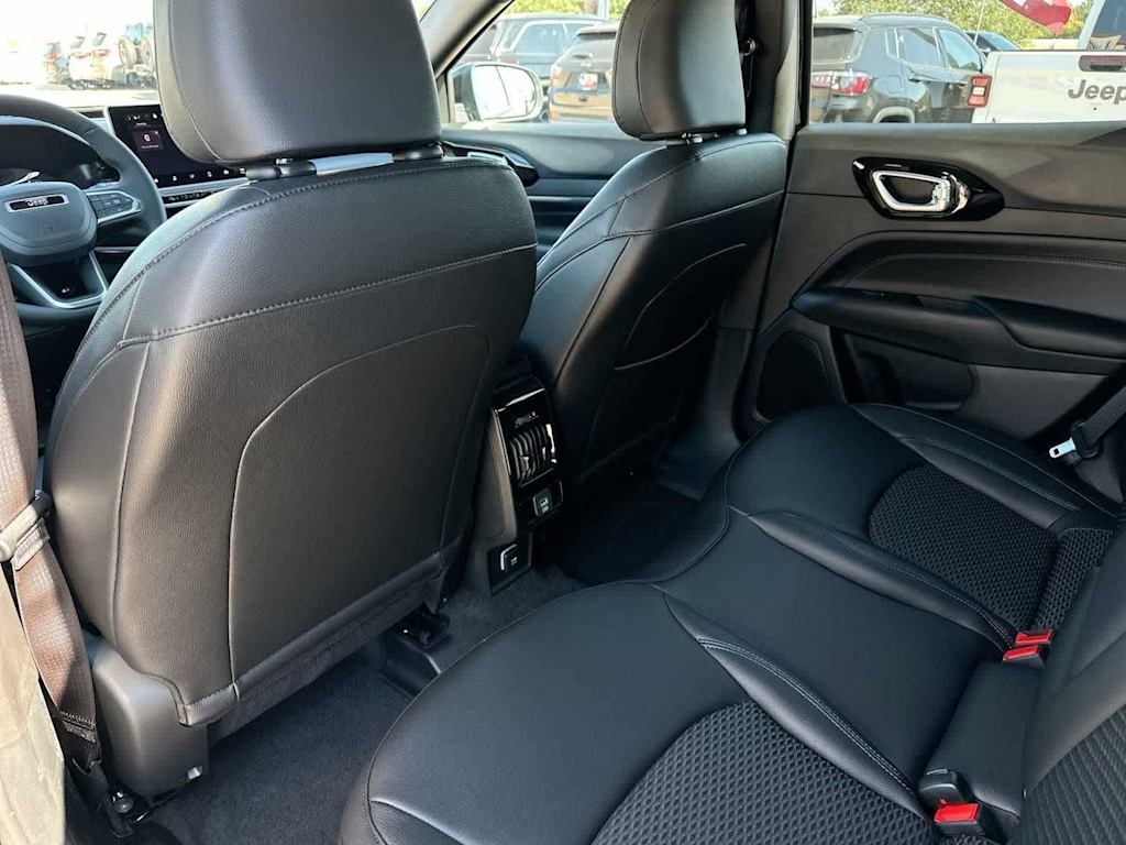 Thumbnail: 2026 Jeep Compass - 27