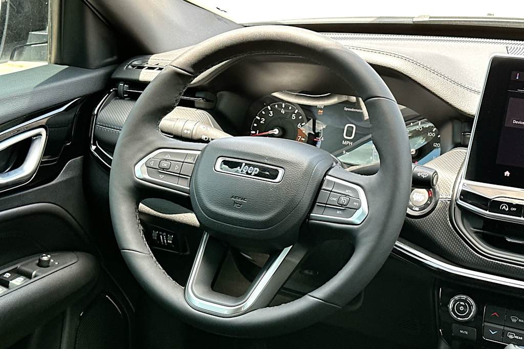 Thumbnail: 2026 Jeep Compass - 9