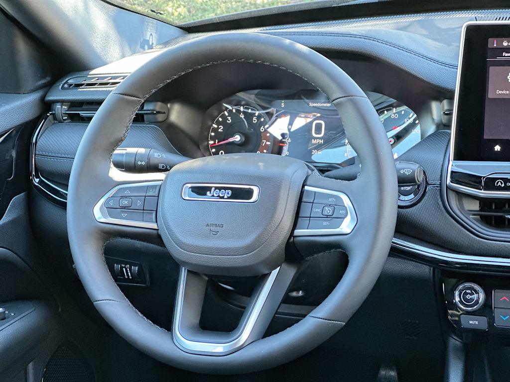 Thumbnail: 2026 Jeep Compass - 9