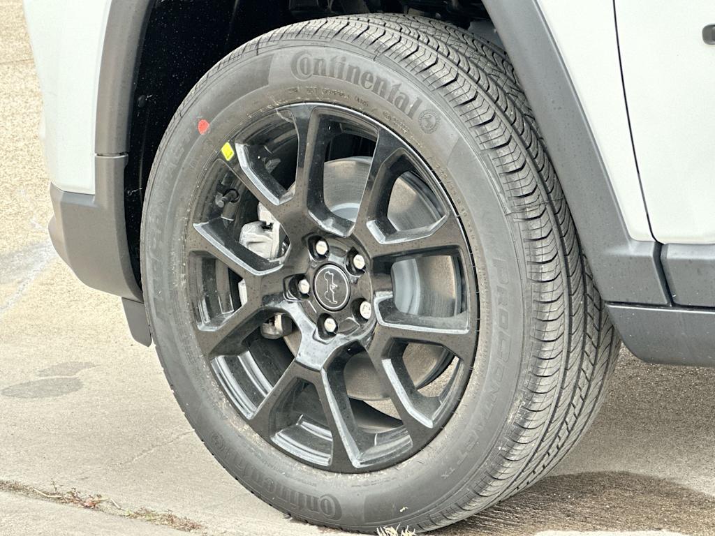 Thumbnail: 2026 Jeep Compass - 8