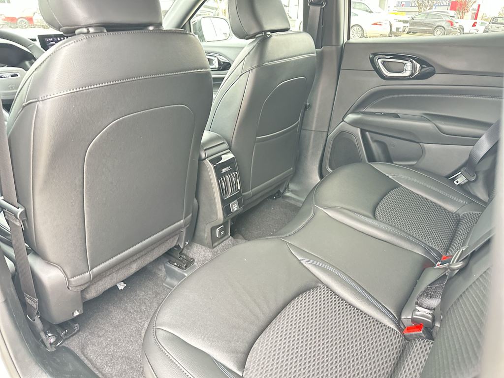 Thumbnail: 2026 Jeep Compass - 27