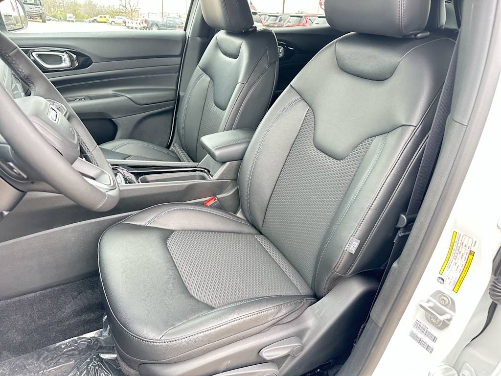 Thumbnail: 2026 Jeep Compass - 10