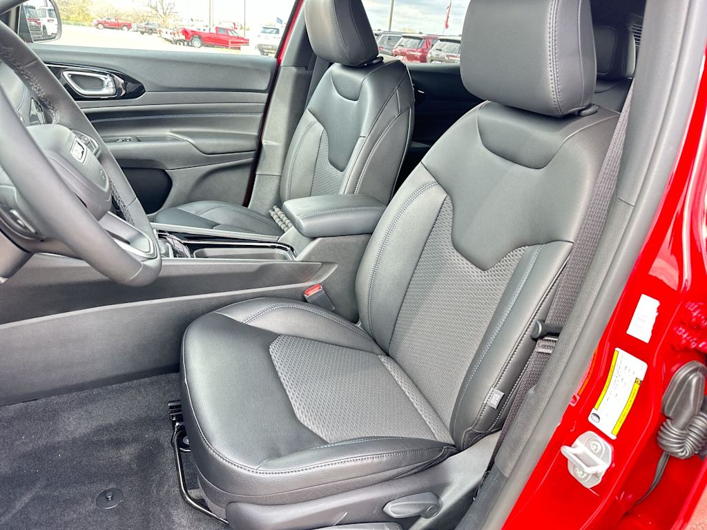 Thumbnail: 2026 Jeep Compass - 10