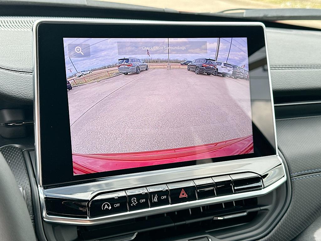 Thumbnail: 2026 Jeep Compass - 13