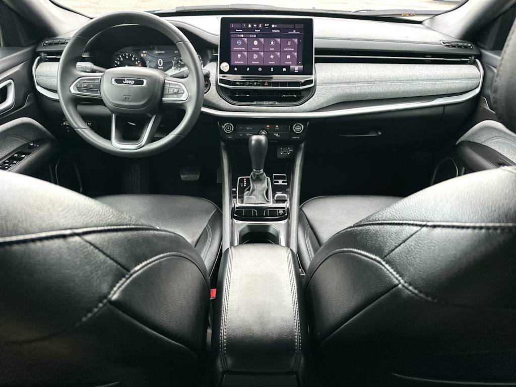 Thumbnail: 2024 Jeep Compass - 9