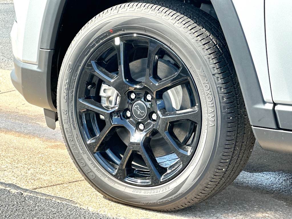 Thumbnail: 2026 Jeep Compass - 8