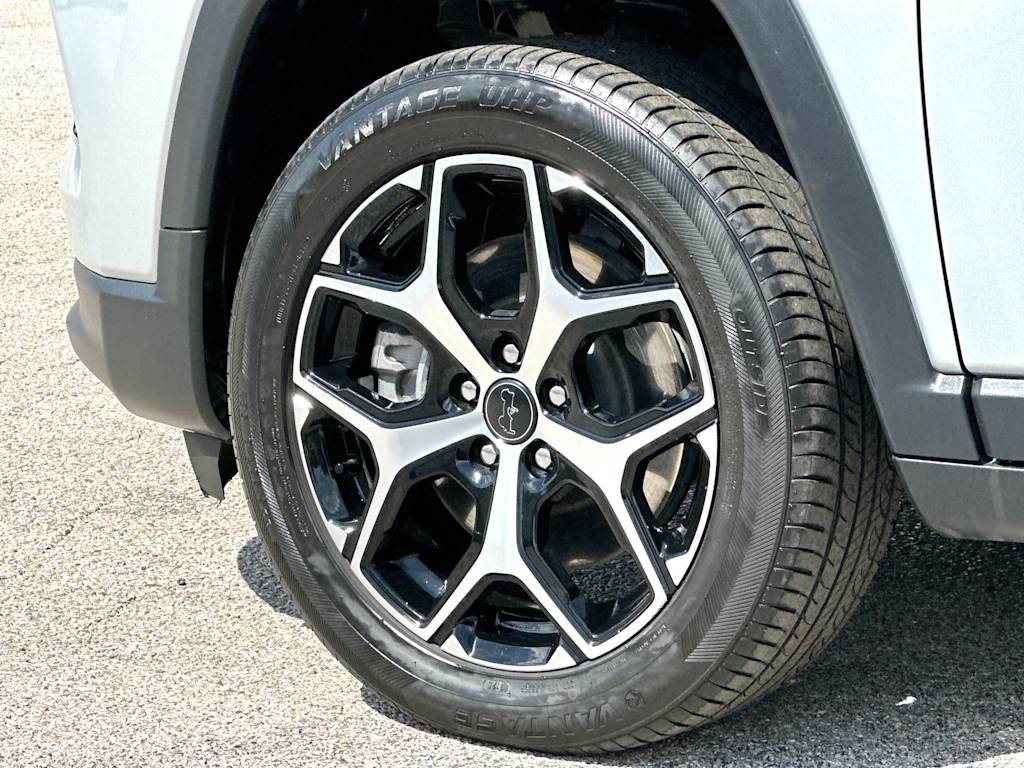 Thumbnail: 2025 Jeep Compass - 8