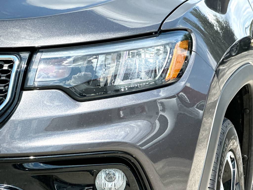 Thumbnail: 2024 Jeep Compass - 27
