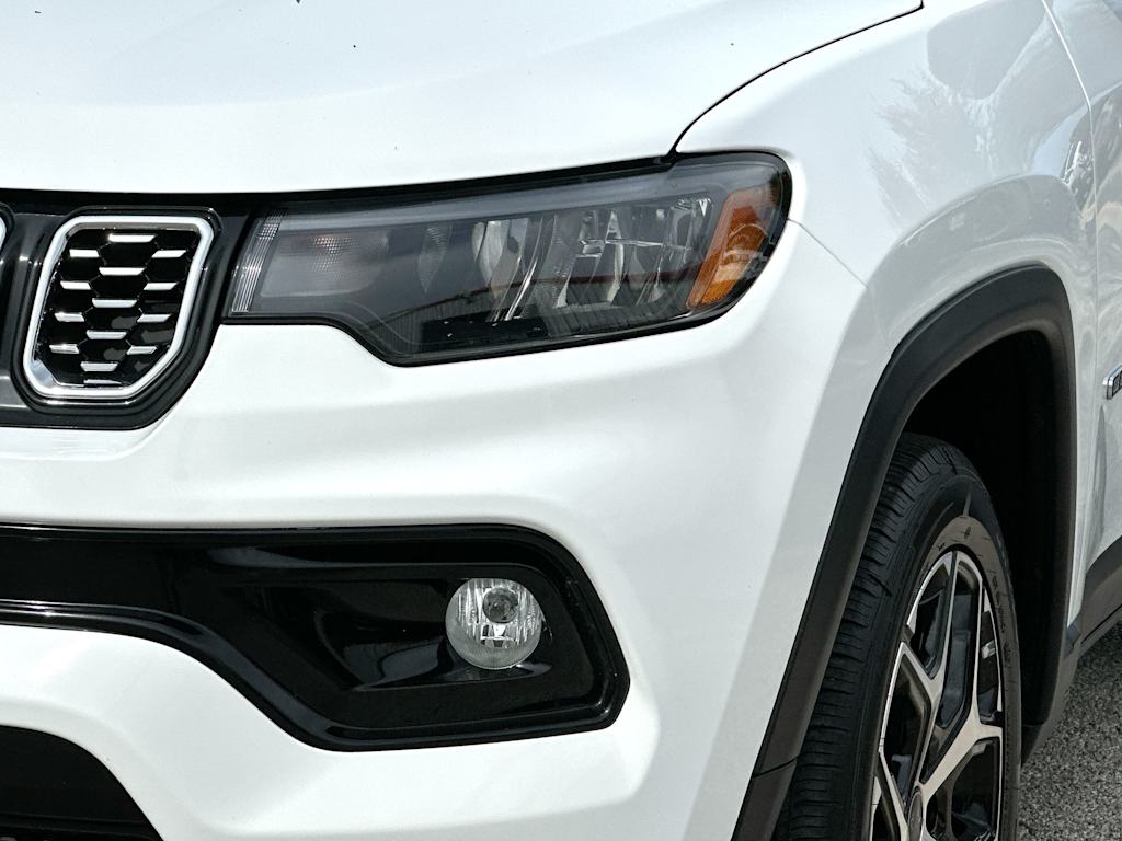Thumbnail: 2025 Jeep Compass - 27
