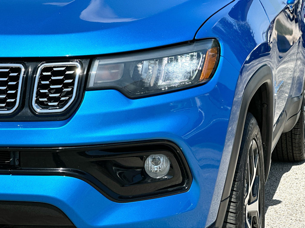 Thumbnail: 2024 Jeep Compass - 27