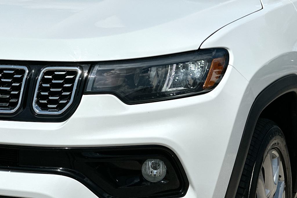 Thumbnail: 2025 Jeep Compass - 27